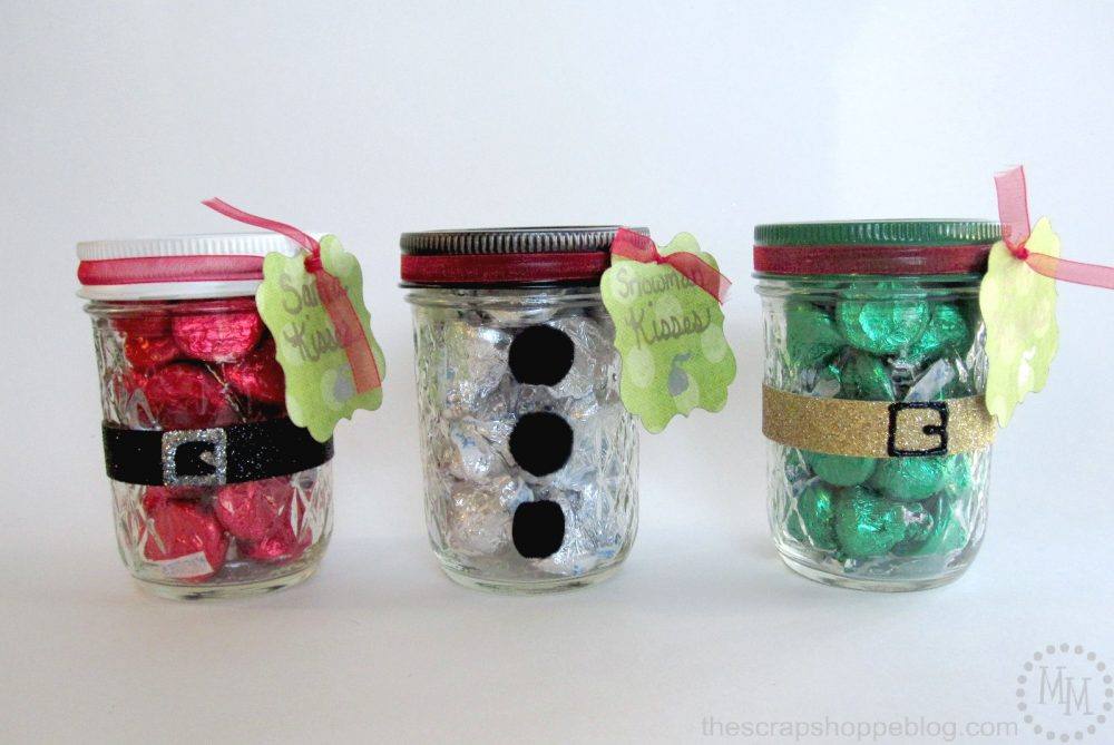 20 Beautiful Ways To Decorate With Mason Jars This Christmas